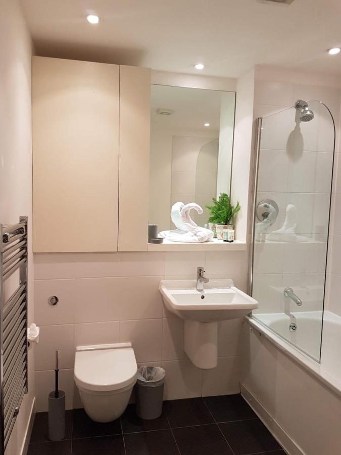 Canary Wharf Retreat - Serviced Apartments Londra Esterno foto